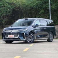 Shanghai Pudong Airport to Yiwu by business car: US$120